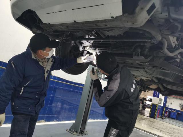 抗擊疫情，一汽豐田“夢之隊”一夜集結，為120急救用車保駕護航